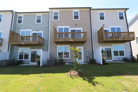 New construction Townhouse house 10008 Secluded Garden Dr, Apex, NC 27523 plan Hyde Park - image