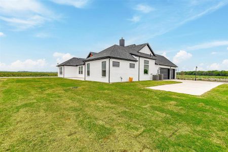 New construction Single-Family house 104 Aiden Dr, Waxahachie, TX 75165 plan The Luke - image 4