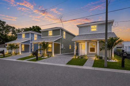 New construction Single-Family house 214 8Th Avenue Dr W, Bradenton, FL 34205 - image