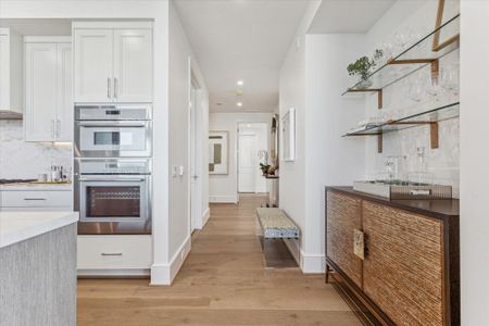 New construction Condo house 5656 San Felipe St, Unit 1005, Houston, TX 77056 - image 9