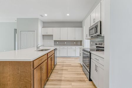 New construction Single-Family house 6315 Weston Woods Dr, Jacksonville, FL 32222 plan Weatherby - image 6