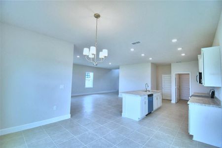 New construction Single-Family house 1405 Leamington Ln, Winter Haven, FL 33884 2405- photo 8 8