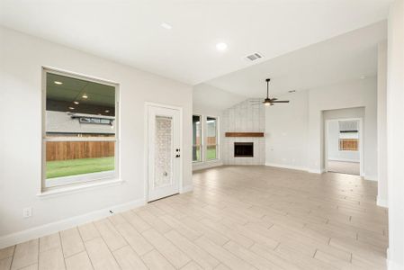 New construction Single-Family house 805 Driftwood Ln, Nevada, TX 75173 Magnolia II- photo 13 13