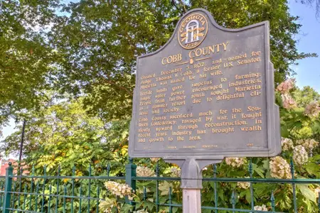 New construction Single-Family house 3265 Hilltop Cir, Marietta, GA 30066 - image