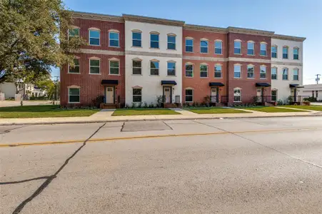 New construction Townhouse house 508 S Oconnor Rd, Irving, TX 75060 - image