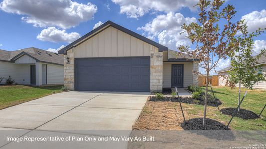 New construction Single-Family house 1230 Avery Rnch, New Braunfels, TX 78130 - image