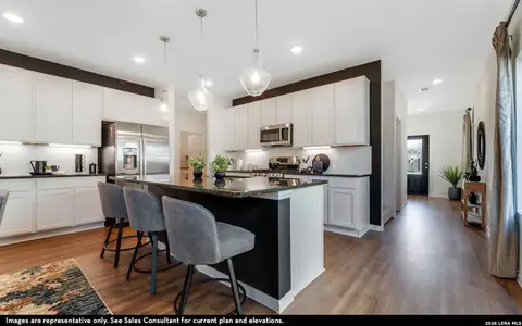 New construction Single-Family house 10726 Upwind Turn, Converse, TX 78109 plan Hickory - image 5
