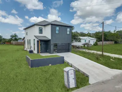 New construction Single-Family house 2518 Elk Trl, Granbury, TX 76048 - image