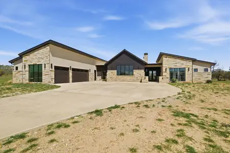 New construction Single-Family house 12 Crocket Valley Ct, Strawn, TX 76475 - image