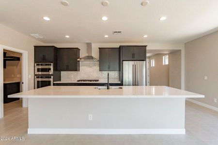 New construction Townhouse house 243 E Citrus Hollow Wy, Queen Creek, AZ 85140 null- photo 6 6