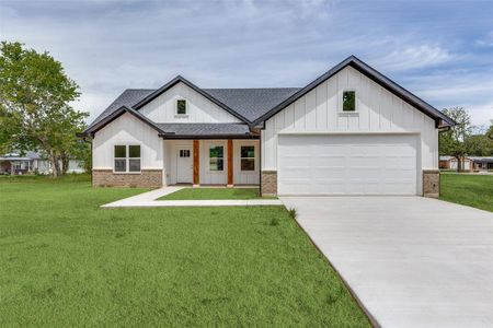 New construction Single-Family house 4000 Tahoe Ct, Granbury, TX 76048 - image
