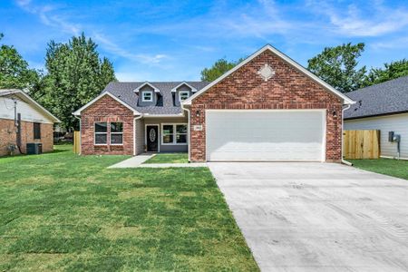 New construction Single-Family house 319 Ardis St, Sulphur Springs, TX 75482 - image