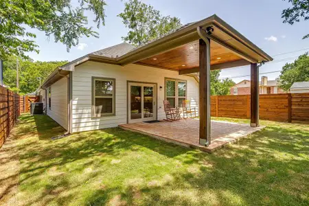 New construction Single-Family house 326 S Main St, Cedar Hill, TX 75104 - image