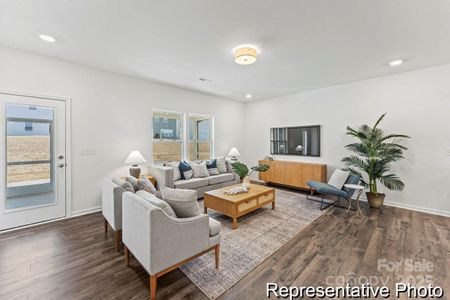 New construction Single-Family house 1216 Links Crossing Dr, Monroe, NC 28112 The Devin- photo 8 8