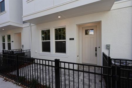 New construction Townhouse house 3133 4Th Ter N, St. Petersburg, FL 33713 The Carsten- photo 0