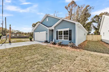 New construction Single-Family house 1926 Ferguson Rd, Charleston, SC 29412 - image