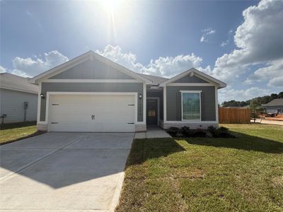 New construction Single-Family house 15885 Berry Hill Dr, Conroe, TX 77303 - image