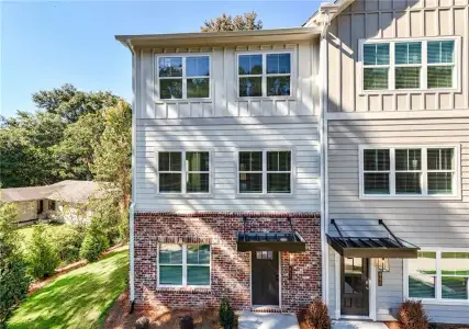 New construction Townhouse house 850 Glennferry Bnd, Mableton, GA 30126 - image