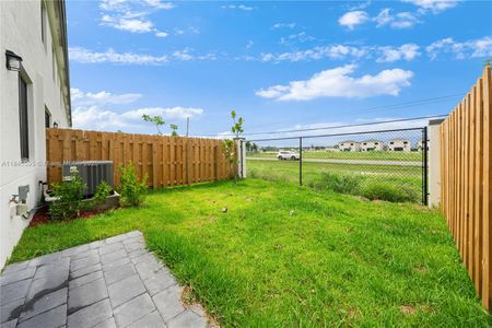 New construction Townhouse house 18973 Sw 344 Ter, Unit 18973, Florida City, FL 33034 - image 3