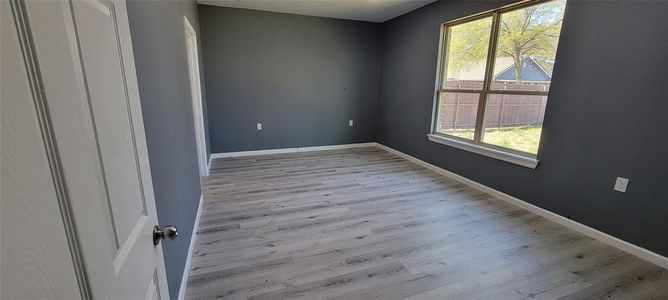 New construction Single-Family house 11307 Dewberry Ln, Balch Springs, TX 75180 null- photo 13 13
