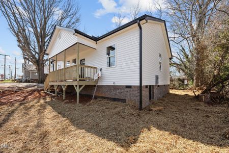 New construction Single-Family house 704 North St, Graham, NC 27253 - image