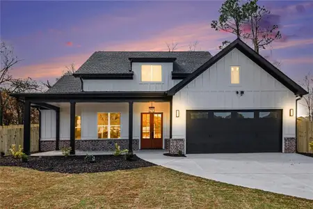New construction Single-Family house 1031 Grayson Hwy, Lawrenceville, GA 30045 - image