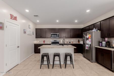 New construction Single-Family house 17486 W Via De Luna Dr, Surprise, AZ 85387 - image 5