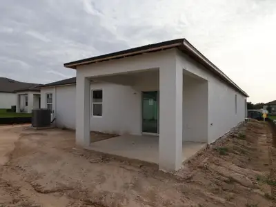 New construction Single-Family house 12218 Stirrup Dr, Dade City, FL 33525 plan Elmhurst Bonus - image