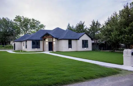 New construction Single-Family house 2212 Lakeshore Ln, Glenn Heights, TX 75154 - image