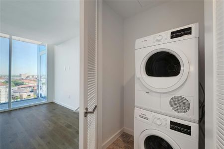 New construction Condo house 313 W 17Th St, Unit 1703, Austin, TX 78701 - image 8