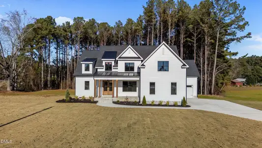 New construction Single-Family house 2590 Lassiter Rd, Four Oaks, NC 27524 - image