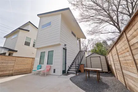 New construction Single-Family house 2004 Chestnut Ave, Unit 1, Austin, TX 78722 - image