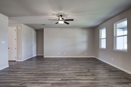 New construction Single-Family house 148 Mason Ln, Castroville, TX 78009 The Rockford D- photo 58 58