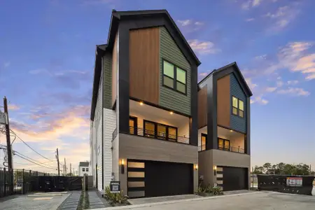 New construction Single-Family house 817 Thornton Rd, Unit G, Houston, TX 77018 plan 9384 - image