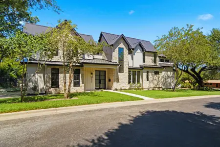 New construction Single-Family house 2301 Westworth Cir, Austin, TX 78704 - image