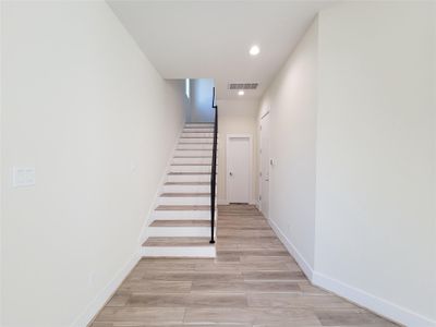 New construction Single-Family house 5931 Beall St, Unit D, Houston, TX 77091 - image 13