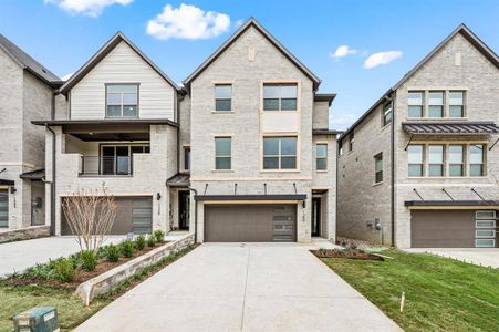 New construction Townhouse house 1352 Cherry Hills Ln, Irving, TX 75038 - image