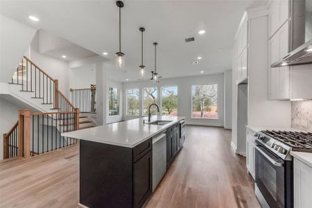 New construction Single-Family house 806 Fisher St, Unit B, Houston, TX 77018 - image 6