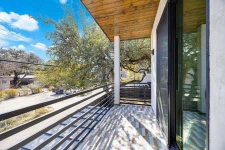 New construction Condo house 107 W Johanna St, Unit B, Austin, TX 78704 - image
