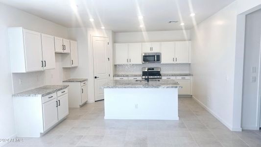 Frontera Lot 11 Kitchen 2