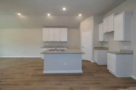 New construction Single-Family house 5114 Halite Vly, San Antonio, TX 78222 null- photo 3 3