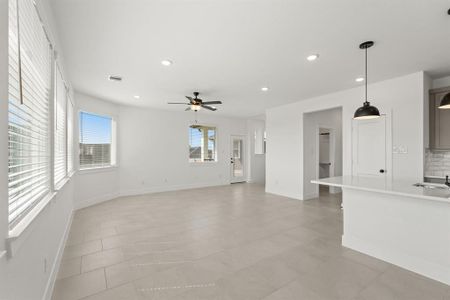 New construction Single-Family house 7747 Swooping Swallow Ln, Katy, TX 77493 Oakdale - Courtyard Collection- photo 4 4