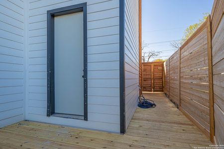 New construction Single-Family house 118 Clark Ave, San Antonio, TX 78220 - image