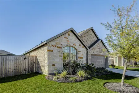 New construction Single-Family house 4306 Harrow Stone Ct, Baytown, TX 77521 - image