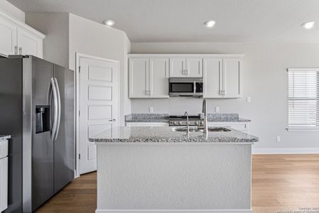 New construction Multi-Family house 7137 Magnolia Crk, San Antonio, TX 78252 plan Lyon - image 13