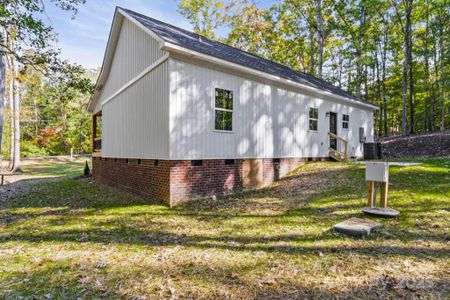 New construction Single-Family house 237 Roxboro Dr, Mount Gilead, NC 27306 - image