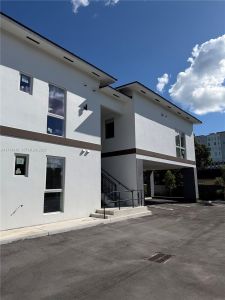 New construction Triplex house 210 Se 10Th St, Hallandale Beach, FL 33009 - image