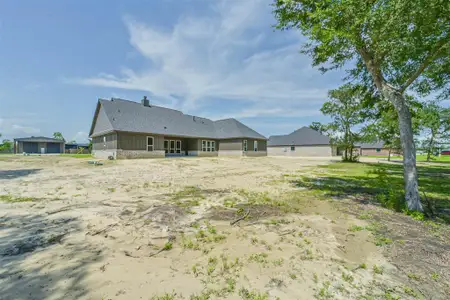 New construction Single-Family house 5334 Camp Creek Rd, Baytown, TX 77523 - image 4
