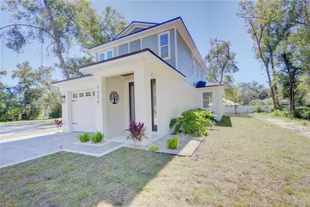New construction Single-Family house 1330 E 9Th Ave, Mount Dora, FL 32757 - image