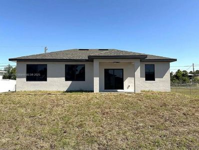 New construction Single-Family house 313 Radium Ave, Lehigh Acres, FL 33975 - image